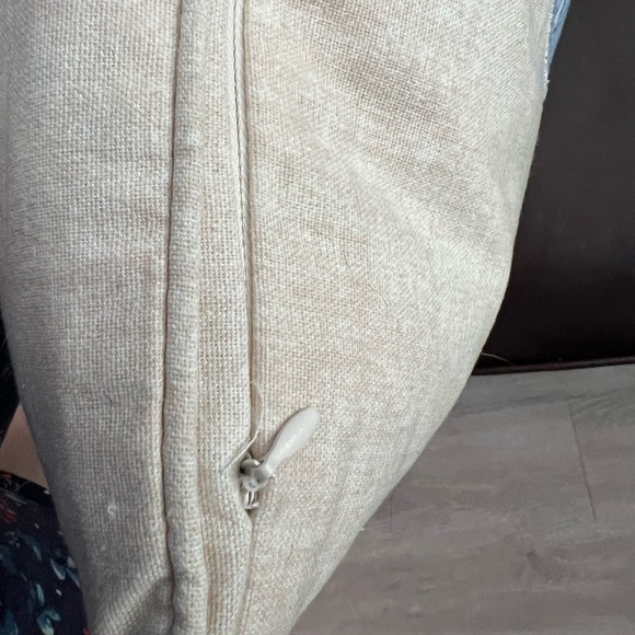 Hello/Bonjour throw pillows- (includes both pillows) - Picture 2 of 2